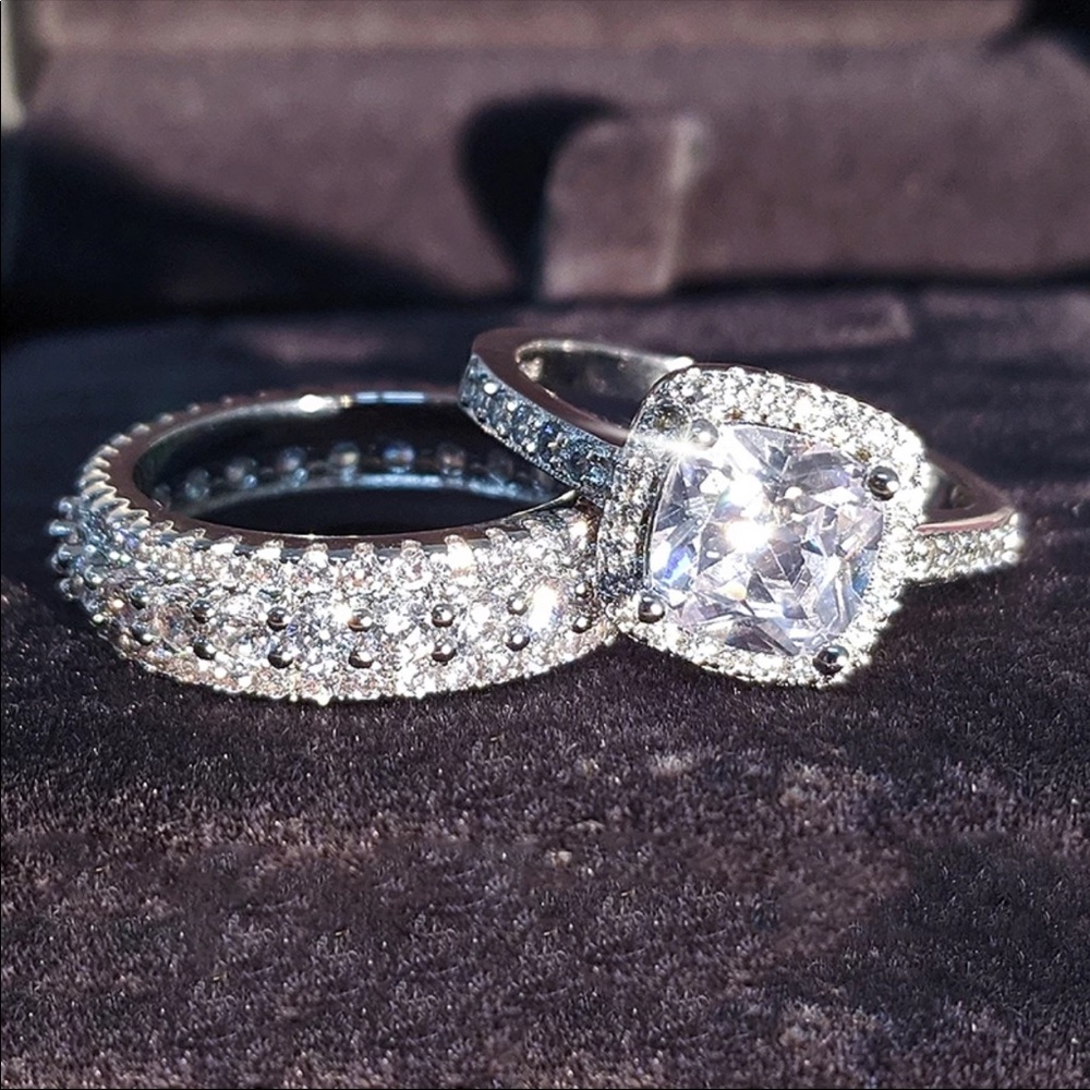 925 princess 2 pc England ring set - Picture 2 of 3